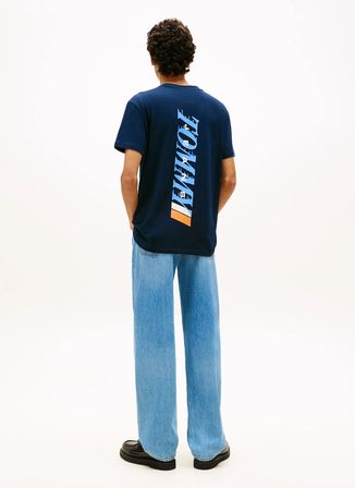 Tommy Jeans Lacivert Erkek Regular Fit Baskılı T-Shirt DM0DM22547C1G Lacivert T-Shirt