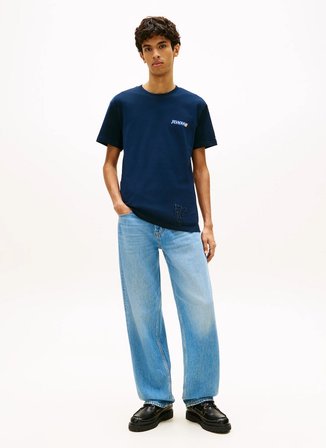 Tommy Jeans Lacivert Erkek Regular Fit Baskılı T-Shirt DM0DM22547C1G Lacivert T-Shirt