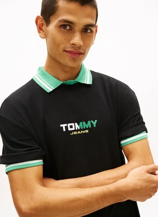 Tommy Jeans Siyah Erkek Regular Fit Baskılı T-Shirt DM0DM22534BDS Siyah T-Shirt