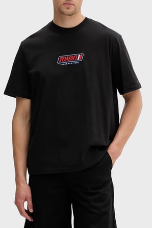 Tommy Jeans Logolu Pamuklu Regular Fit Bisiklet Yaka T Shirt Erkek T SHİRT DM0DM22546 BDS SİYAH