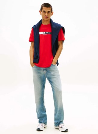 Tommy Jeans Kırmızı Erkek Regular Fit Baskılı T-Shirt DM0DM22539XL8 Kırmızı T-Shirt