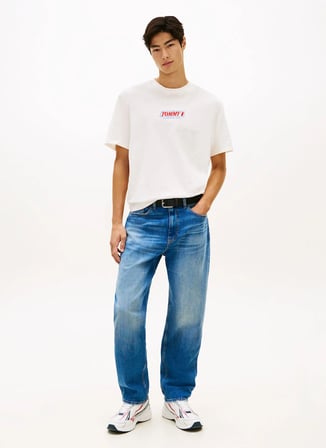Tommy Jeans Beyaz Erkek Regular Fit Baskılı T-Shirt DM0DM22546YBH Beyaz T-Shirt