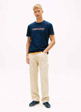 Tommy Jeans Lacivert Erkek Regular Fit Baskılı T-Shirt DM0DM22548C1G Lacivert T-Shirt