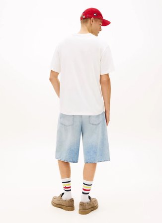 Tommy Jeans Beyaz Erkek Regular Fit Baskılı T-Shirt DM0DM22543YBH Beyaz T-Shirt
