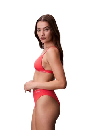 Calvin Klein Kadın Pembe Üçgen Bikini Üstü LV00Q61208 