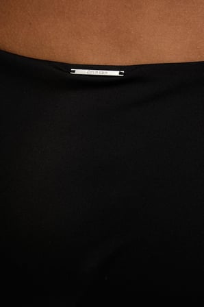 Calvin Klein Kadın Siyah Brazilian Bikini Altı LV00Q62705 