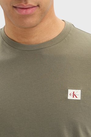 Calvin Klein Pamuklu Regular Fit Logolu Bisiklet Yaka T Shirt LV04RC272GLDY Erkek T SHİRT LV04RC272G LDY HAKİ