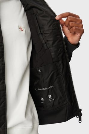 Calvin Klein Logolu Relaxed Fit Kolej Yaka Su İtici Mont LV04RG505GUB1 Erkek MONT LV04RG505G UB1 SİYAH