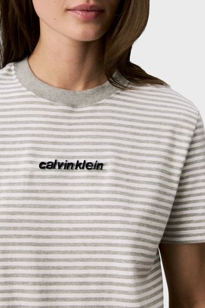 Calvin Klein Pamuklu Çizgili Bisiklet Yaka T Shirt LV047G812G21L Bayan T SHİRT LV047G812G 21L GRİ-BEYAZ