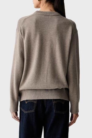 Calvin Klein Logolu % 100 Pamuk Bisiklet Yaka Örme Kazak LV044G313GTS7 Bayan KAZAK LV044G313G TS7 KAHVE