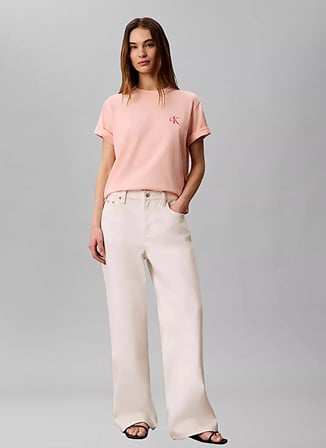 Calvin Klein Jeans Turuncu Kadın Bisiklet Yaka Logo Baskılı T-Shirt LV047G826G4TJ