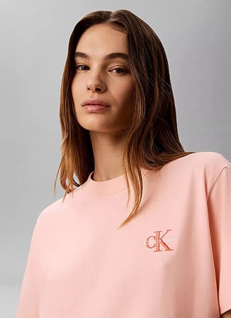 Calvin Klein Jeans Turuncu Kadın Bisiklet Yaka Logo Baskılı T-Shirt LV047G826G4TJ