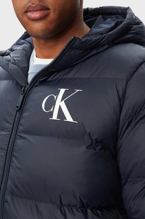 Calvin Klein Logolu Su İtici Kapüşonlu Şişme Mont LV04RG513GCEF Erkek MONT LV04RG513G CEF LACİVERT