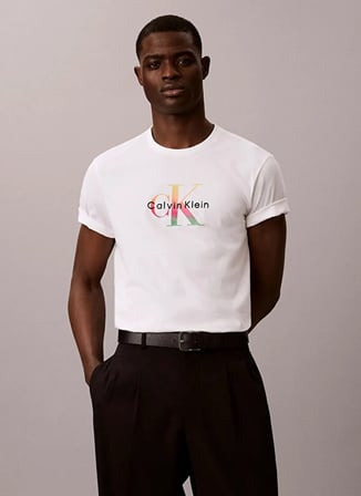 Calvin Klein Jeans Beyaz Erkek Classic Fit Baskılı T-Shirt LV04RG835GYAA SS 20S CK PRIDE26 GR