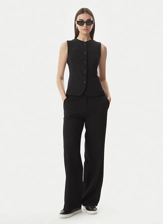 Calvin Klein Siyah Kadın Yelek LV044G414GUB1