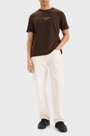 Calvin Klein Logolu Pamuklu Regular Fit Bisiklet Yaka T Shirt LV04RB824GTO2 Erkek T SHİRT LV04RB824G TO2 KAHVE