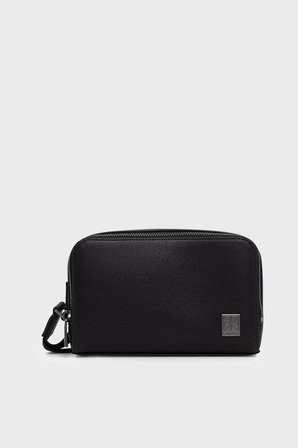 Calvin Klein Logolu Traş Çantası LV04D1243GUB1 Erkek TRAŞ ÇANTASI LV04D1243G UB1 SİYAH
