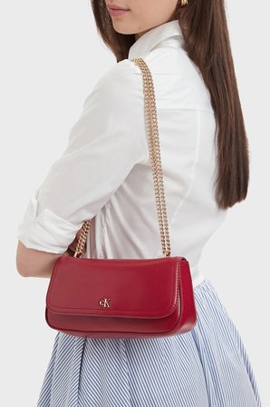 Calvin Klein Logolu Zincir Askılı Çanta LV04F3172GXLL Bayan ÇANTA LV04F3172G XLL BORDO