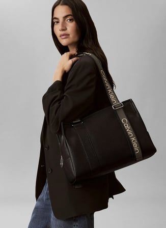 Calvin Klein Siyah Kadın Tote Çanta WEBBING ADJ STRAP TOTE
