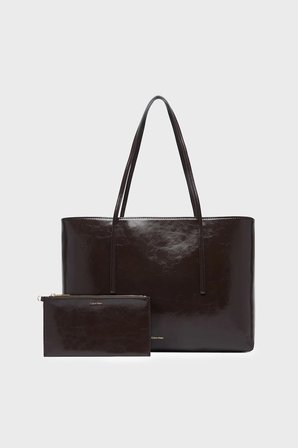 Calvin Klein Logolu Omuz Askılı Çanta LV04F3537GBAL Bayan ÇANTA LV04F3537G BAL KAHVE