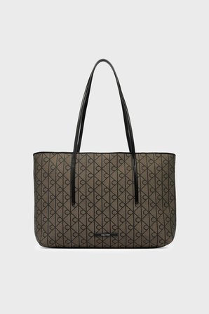 Calvin Klein Logolu Omuz Askılı Çanta LV04F3750G7UL Bayan ÇANTA LV04F3750G 7UL BEJ-SİYAH