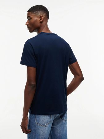 Tommy Hilfiger TJM Dar Kesim Göğüs İmzalı Kısa Kollu Erkek Mavi T-shirt DM0DM22538C1G