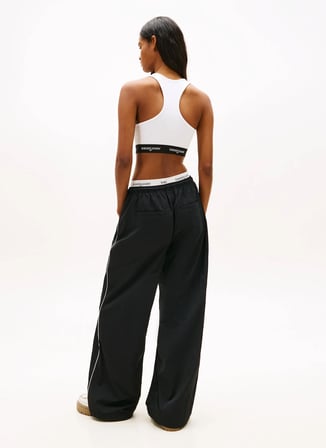 Tommy Jeans Düz Ekru Kadın Sporcu Büstiyer TJW CRP TAPE BRA TOP