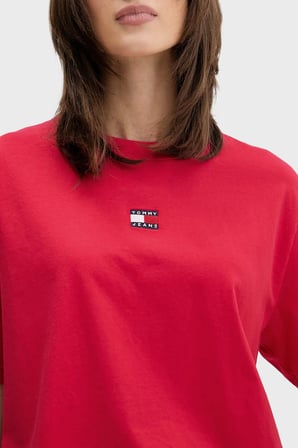 Tommy Jeans Logolu Pamuklu Boxy Fit Bisiklet Yaka T Shirt Bayan T SHİRT DW0DW22202 XK3 KIRMIZI