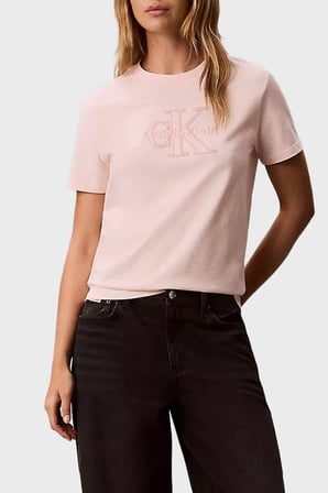Calvin Klein % 100 Pamuk Regular Fit Logolu T Shirt Bayan T SHİRT LV047G829G VG3 PUDRA