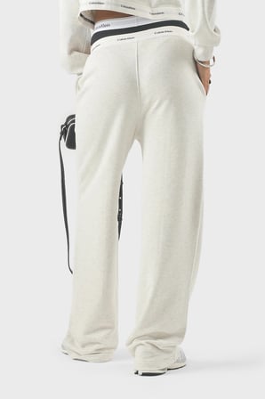 Calvin Klein Logolu Bel Detaylı Geniş Paça Pantolon LV047G253GP4P Bayan PANTOLON LV047G253G P4P BEJ