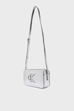 Calvin Klein Logolu Ayarlanabilir Askılı Çanta LV04F3896G3JH Kadın ÇANTA LV04F3896G 3JH GÜMÜŞ
