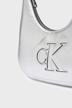 Calvin Klein Logolu Çıkarılabilir Askılı Çanta LV04F3897G3JH Kadın ÇANTA LV04F3897G 3JH GÜMÜŞ