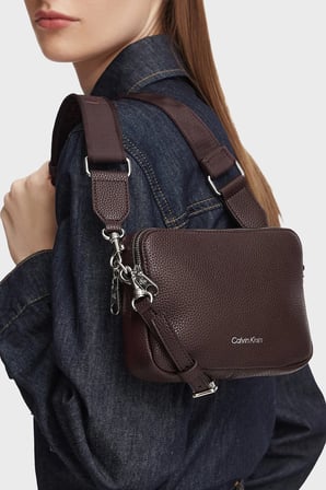 Calvin Klein Logolu Ayarlanabilir Askılı Çanta LV04F3656GBAP Kadın ÇANTA LV04F3656G BAP BORDO