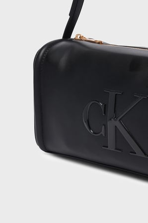 Calvin Klein Logolu Ayarlanabilir Omuz Askılı Çanta LV04F3894GUB1 Kadın ÇANTA LV04F3894G UB1 SİYAH