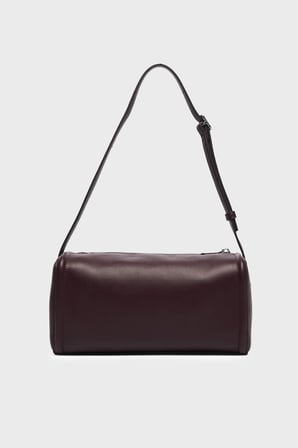 Calvin Klein Logolu Ayarlanabilir Omuz Askılı Çanta LV04F3894GBAP Kadın ÇANTA LV04F3894G BAP BORDO