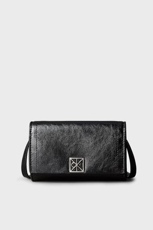 Calvin Klein Logolu Çıkarılabilir Askılı Cüzdan LV04F1218GUB1 Kadın CÜZDAN LV04F1218G UB1 SİYAH