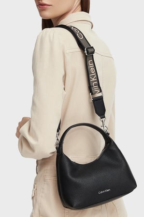 Calvin Klein Logolu Çıkarılabilir Askılı Çanta LV04F3892GUB1 Kadın ÇANTA LV04F3892G UB1 SİYAH