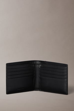 RAISED BILLFOLD