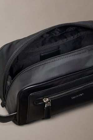 SSNL RAISED LOGO DOPP KIT