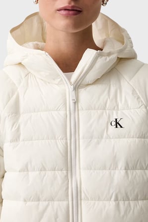 Calvin Klein Kapitoneli Regular Fit Kapüşon Yaka Mont LV047G505GYAS Bayan MONT LV047G505G YAS KREM
