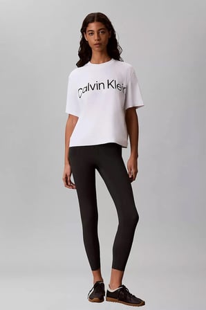 Calvin Klein Kadın Tişört-LV047G839G
