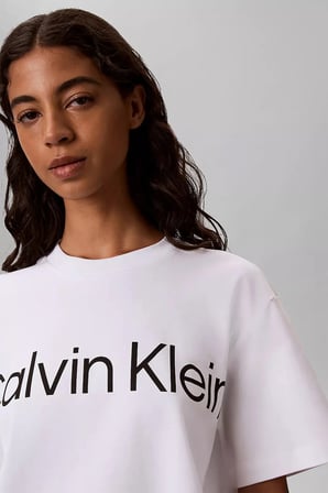 Calvin Klein Kadın Tişört-LV047G839G