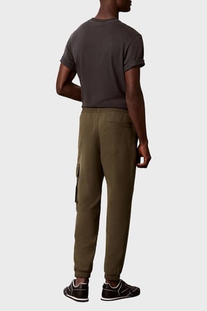 Calvin Klein Kargo Cepli Regular Fit Lastikli Paça Pantolon LV04RJ204GLI1 Erkek PANTOLON LV04RJ204G LI1 HAKİ
