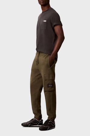 Calvin Klein Kargo Cepli Regular Fit Lastikli Paça Pantolon LV04RJ204GLI1 Erkek PANTOLON LV04RJ204G LI1 HAKİ