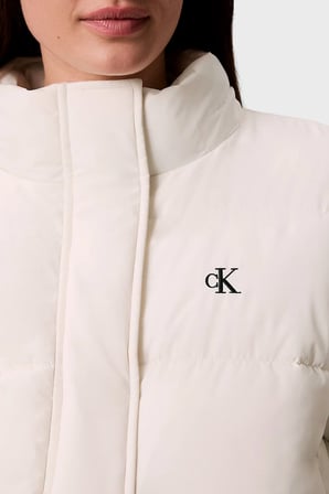 Calvin Klein Suya Dayanıklı Çıkarılabilir Kapüşonlu Şişme Mont LV047H504GYAS Kadın MONT LV047H504G YAS KREM