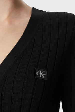 Calvin Klein % 100 Pamuk V Yaka Düğmeli Kazak LV047H305GUB1 Kadın KAZAK LV047H305G UB1 SİYAH