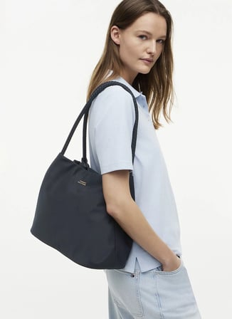 Tommy Hilfiger Siyah Kadın Tote Çanta TH MARINA HOBO/TOTE NYLON