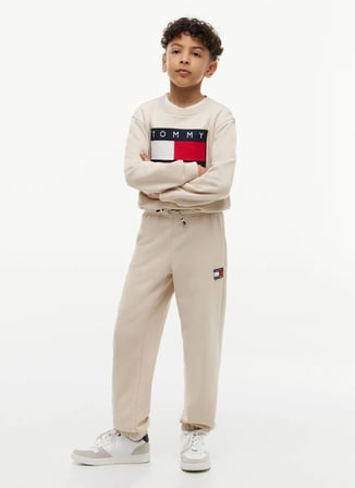 Tommy Hilfiger Pembe Kız Çocuk Regular Fit Sweatpant KS0KS00715-HERITAGE FLAG SWEATPANTS