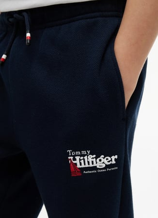 Tommy Hilfiger Lacivert Erkek Çocuk Nakışlı Regular Fit Sweatpant KB0KB10593-EMBROIDERY GRAPHIC