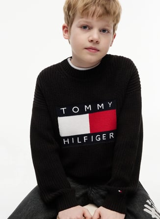 Tommy Hilfiger Siyah Erkek Çocuk Bisiklet Yaka Regular Fit İşlemeli Kazak KB0KB10071-HERITAGE FLAG SWEATER